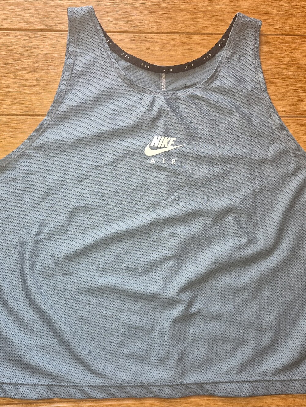 Nike Air Dri-Fit Crop Top - Size Large - Picture 7 of 8